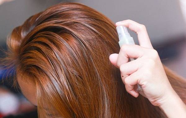 اسید سالیسیلیک چیست؟ فواید و نحوه استفاده اسید سالیسیلیک برای سلامت مو و پوست سر