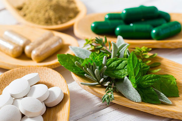 فواید و عوارض مکمل های گیاهی چیست؟ و بهترین مکمل های گیاهی کدامند؟